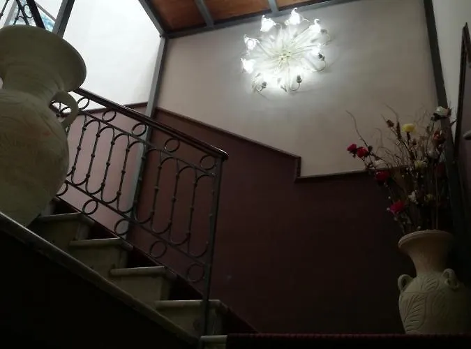 比斯卡里酒店 酒店