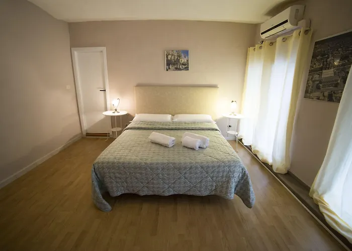 比斯卡里酒店 卡塔尼亚