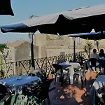 فندق بيسكاري