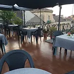 بيسكاري 2* كاتانيا