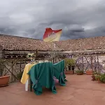 بيسكاري فندق 2*