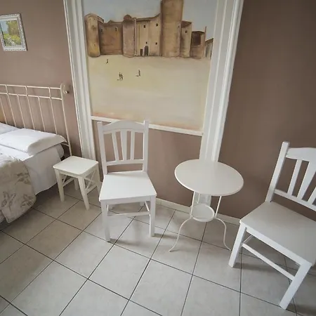 بيسكاري 2* كاتانيا