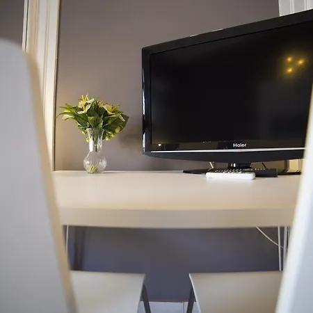 فندق بيسكاري كاتانيا