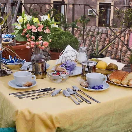 بيسكاري فندق